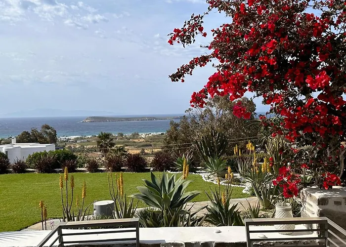 Helios On Golden فيلة *